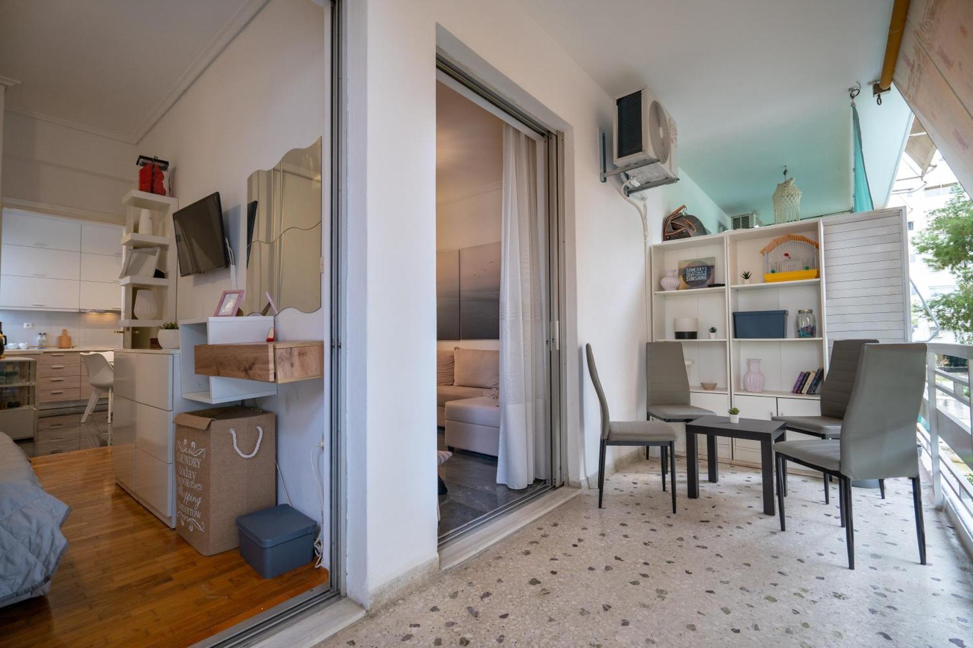 Neo Irakleio Train St. 1 Bedrm 4 Pers. Apartment Atina Dış mekan fotoğraf