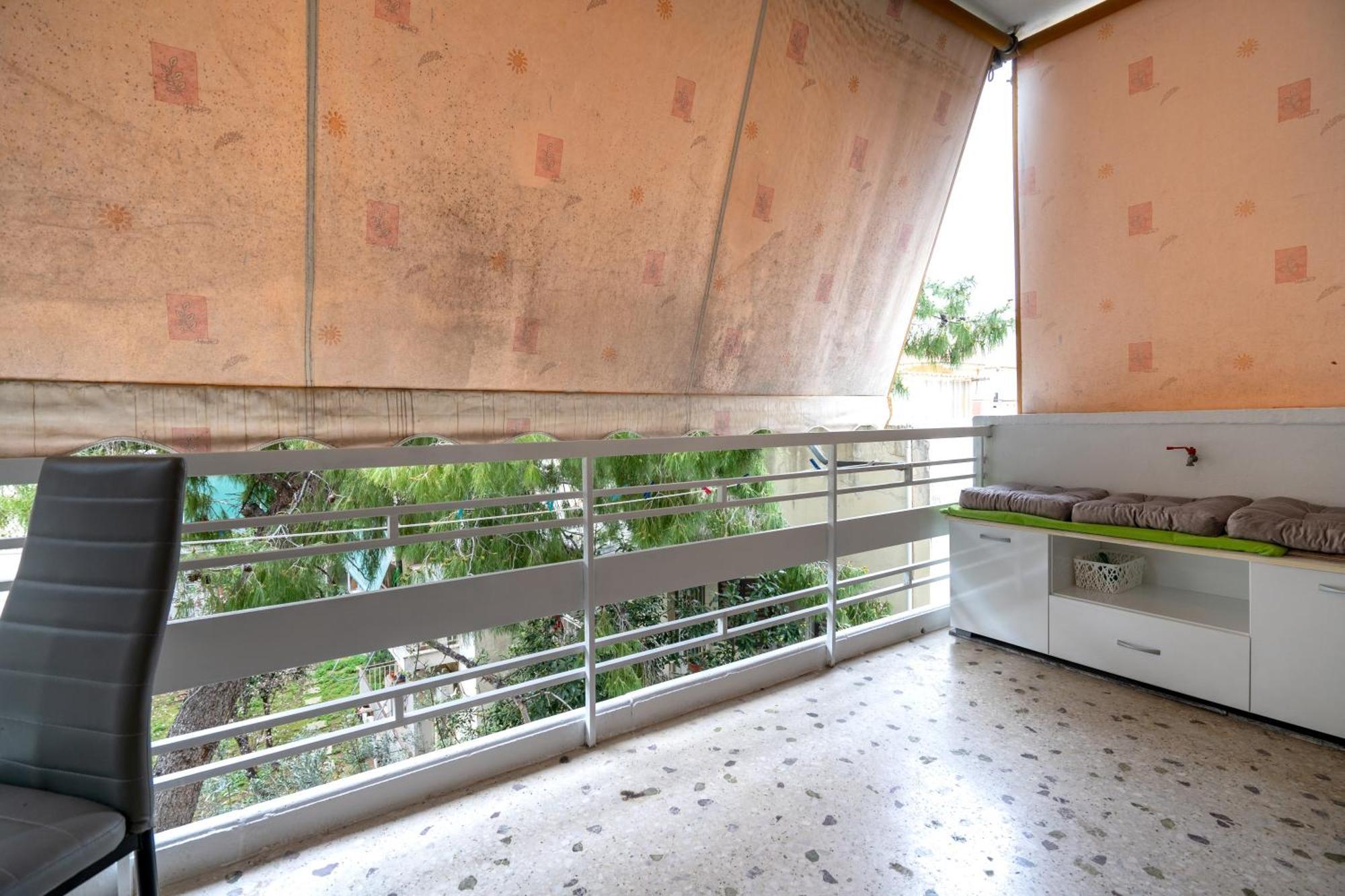 Neo Irakleio Train St. 1 Bedrm 4 Pers. Apartment Atina Dış mekan fotoğraf